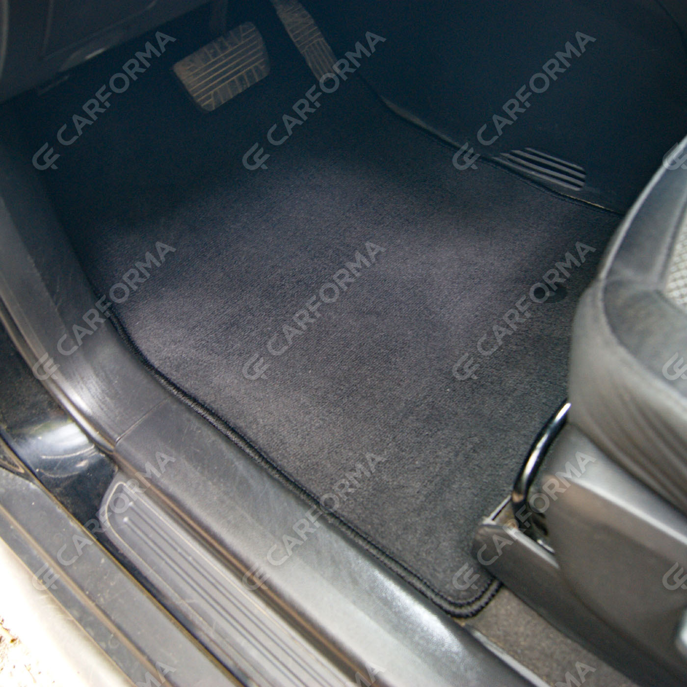 Коврики на Opel Antara 2006&nbsp;-&nbsp;2015 в Кирове