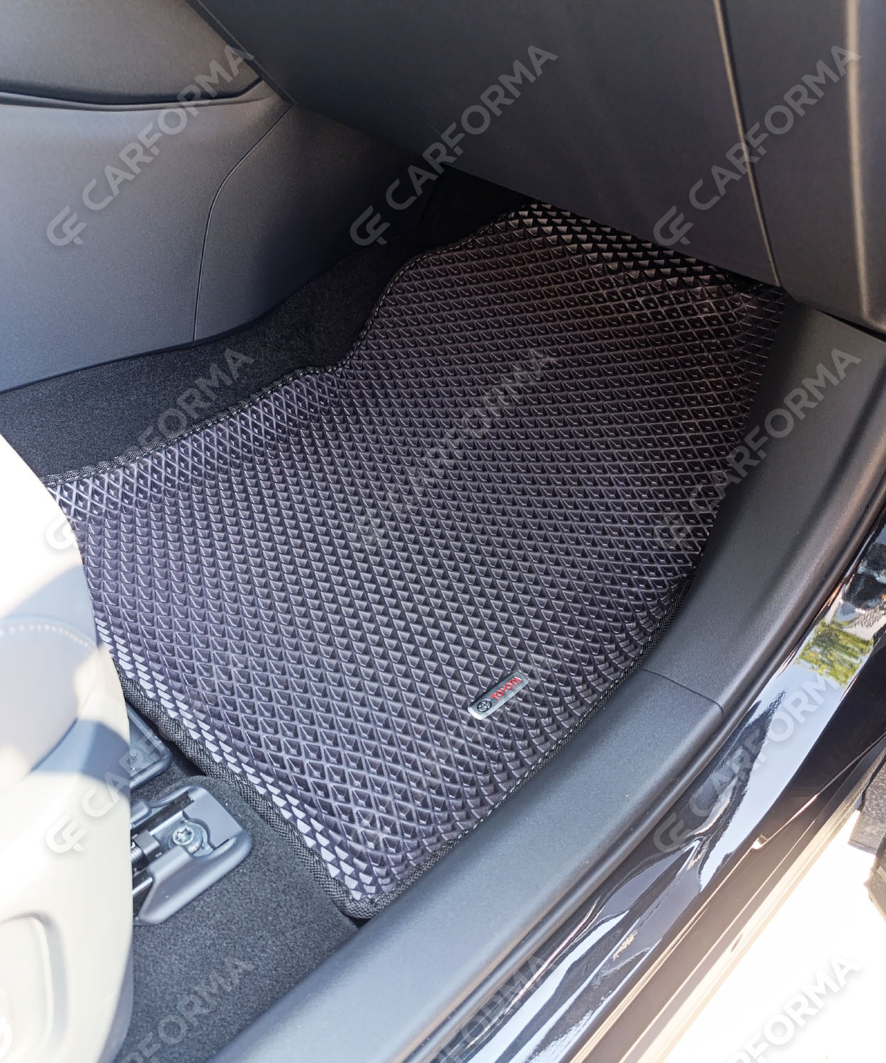 Водительские eva коврики  Toyota Rav4 VI 2025&nbsp;-&nbsp;2026 в Кирове