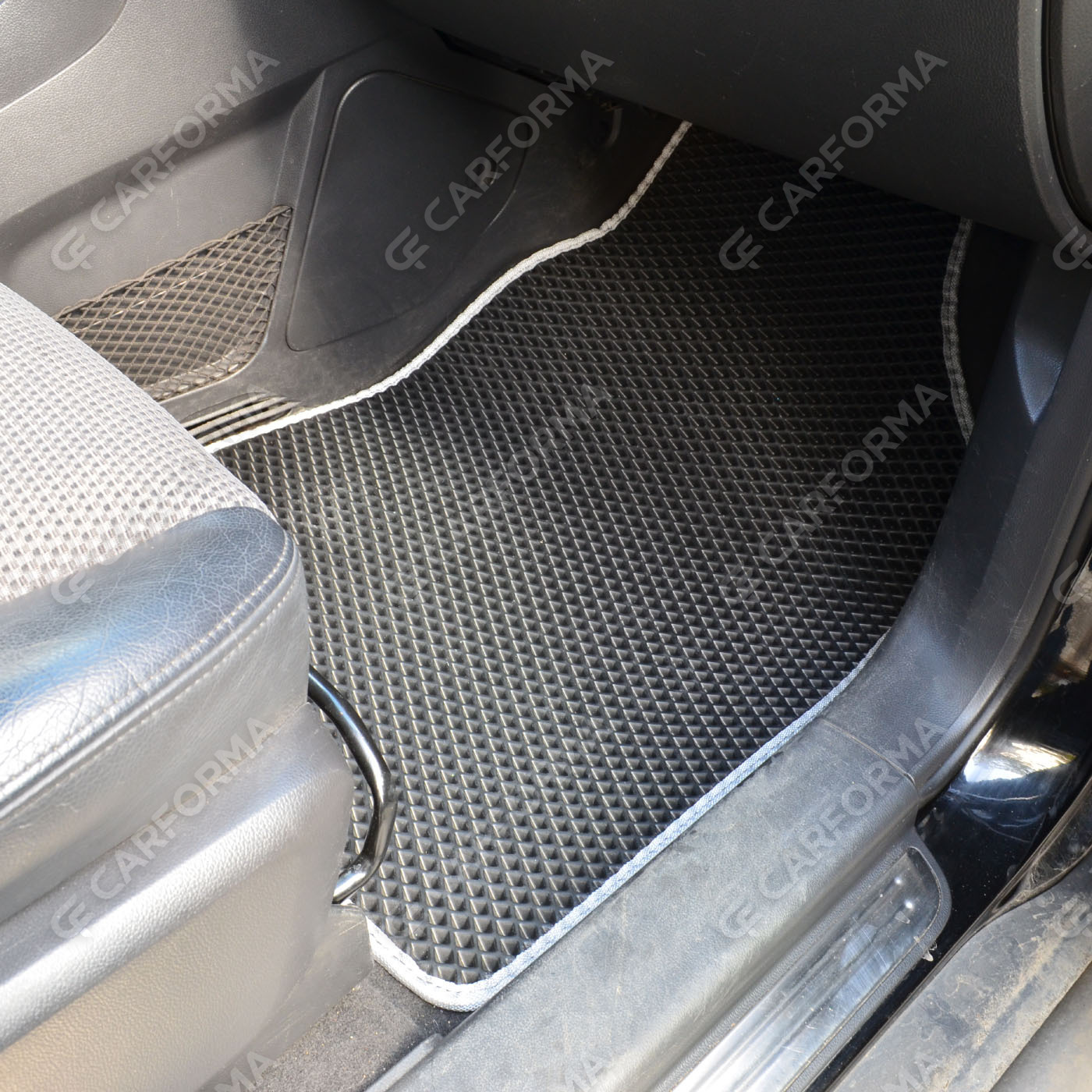 Коврики на Opel Antara 2006&nbsp;-&nbsp;2015 в Кирове