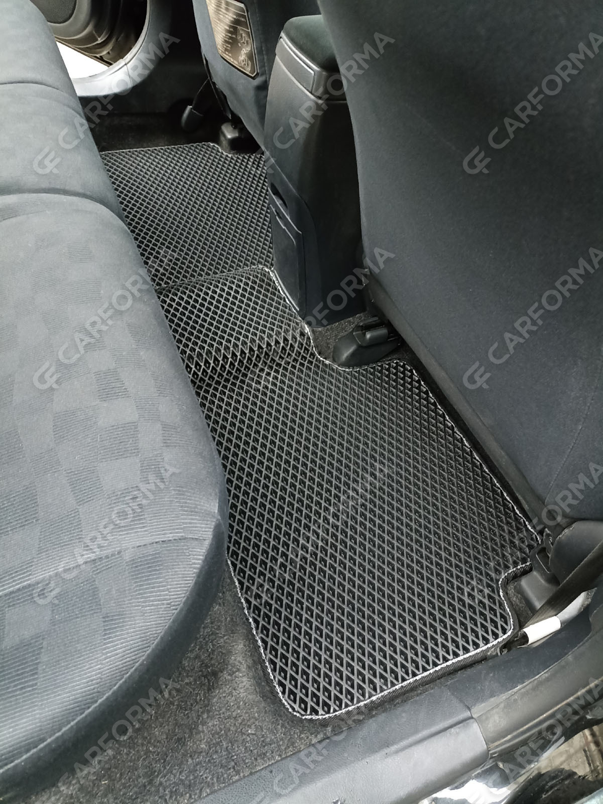 Ворсовые коврики на Toyota Corolla Axio (E14) 2006&nbsp;-&nbsp;2012 в Кирове