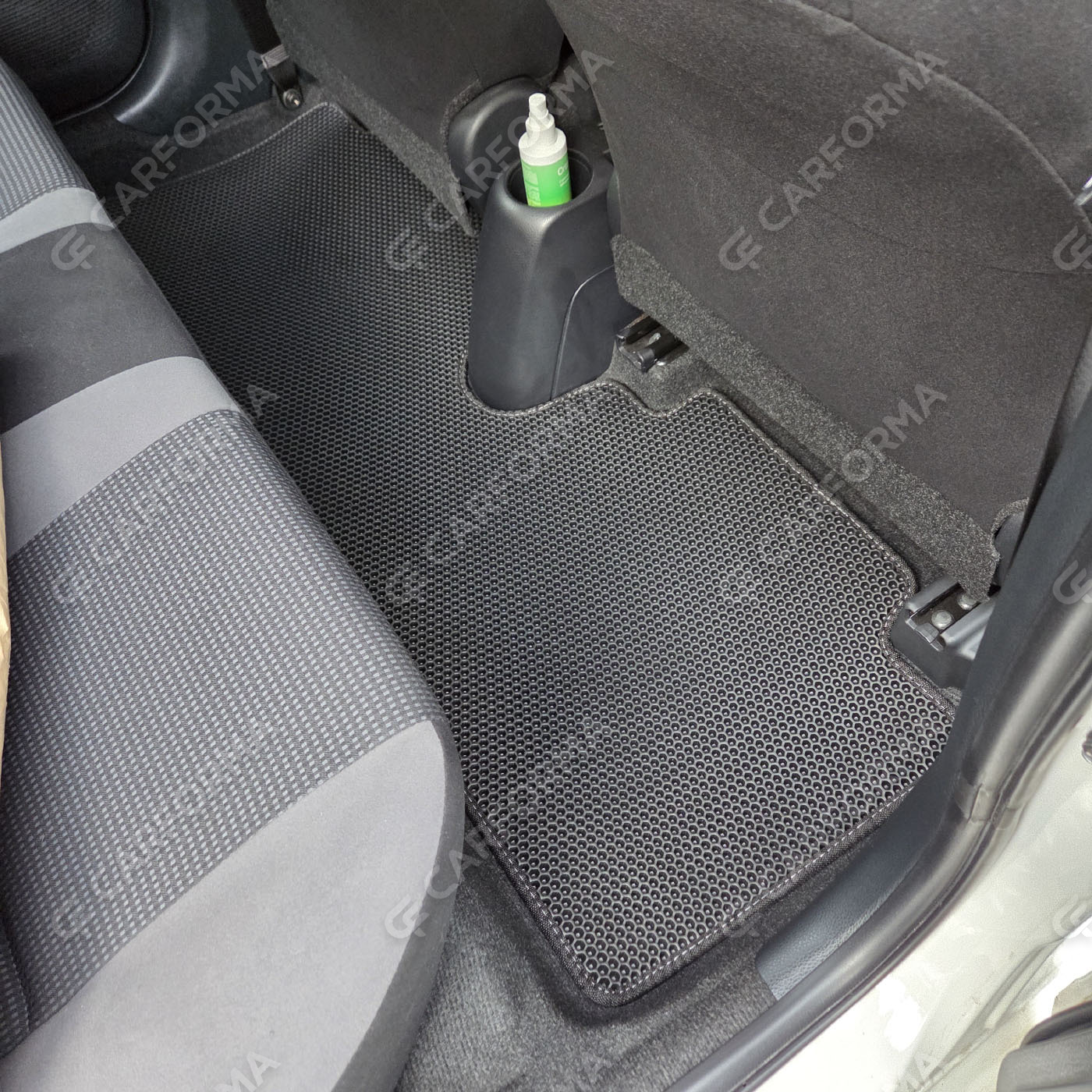 Коврики на Toyota Yaris L 2013&nbsp;-&nbsp;2026 в Кирове