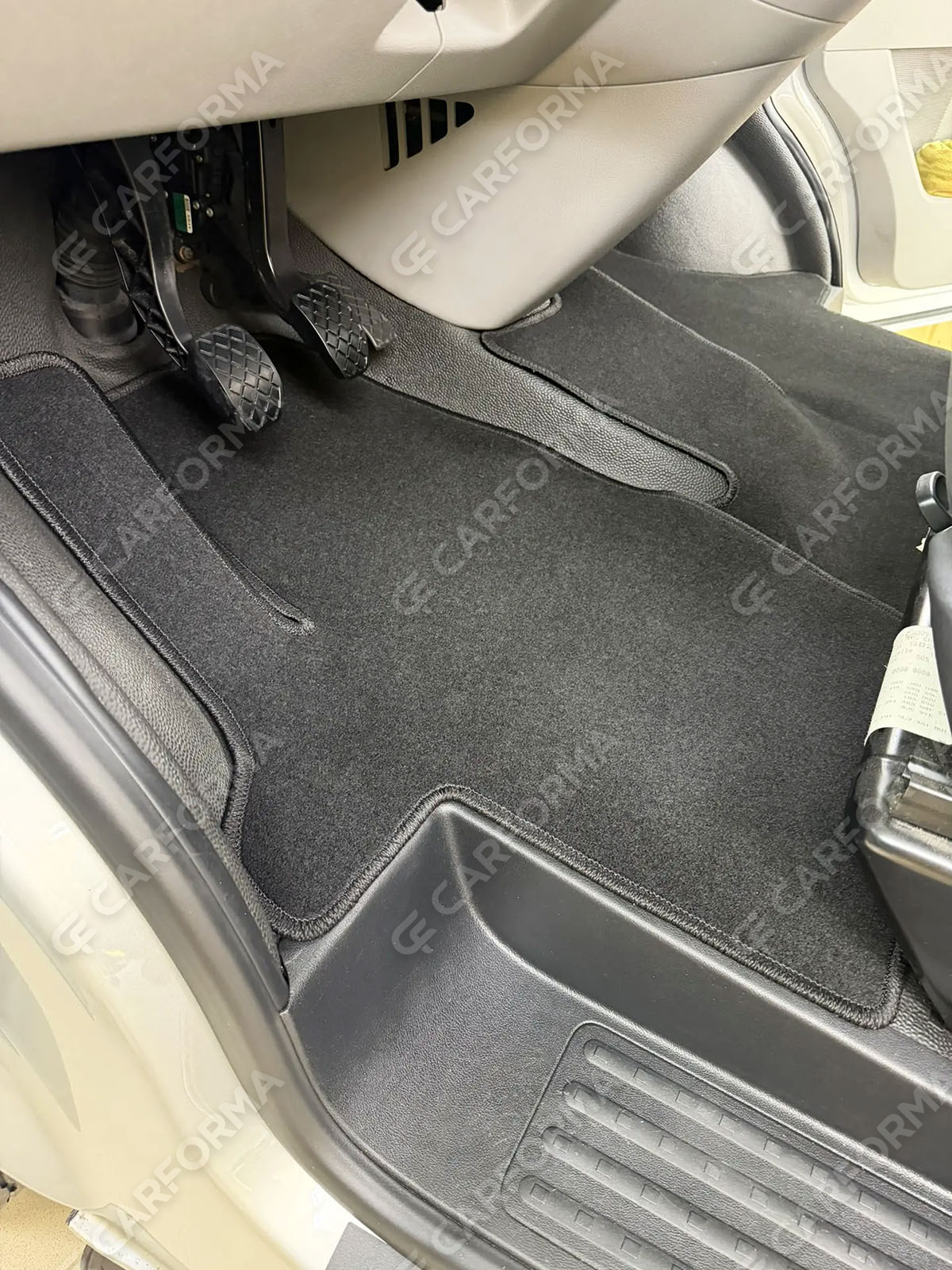 Ворсовые коврики на Volkswagen Caravelle (T5) 2003&nbsp;-&nbsp;2015 в Кирове