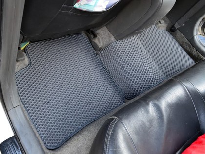 Ворсовые коврики на Toyota Prius (20) 2004 - 2009 в Кирове