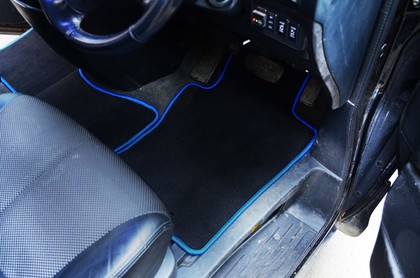 Коврики на Nissan Elgrand (E51) 2002 - 2010 в Кирове