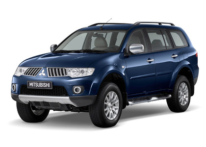 Коврики на Mitsubishi Montero Sport II 2008 - 2016 в Кирове