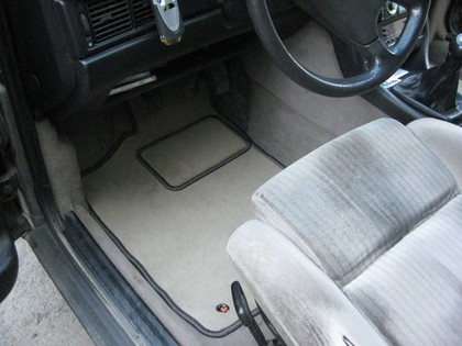Ворсовые коврики на Audi 100 (C3) 1982 - 1991 в Кирове
