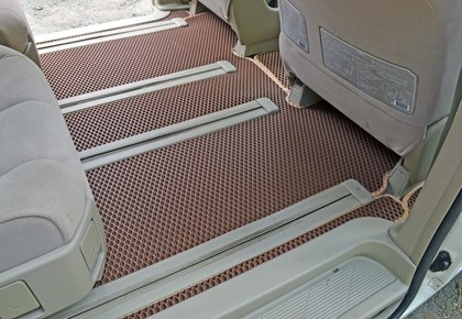 Ворсовые коврики на Toyota Estima III 2006 - 2019 в Кирове
