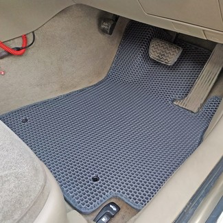 Коврики на Toyota Mark II Wagon Blit 2002 - 2007 в Кирове