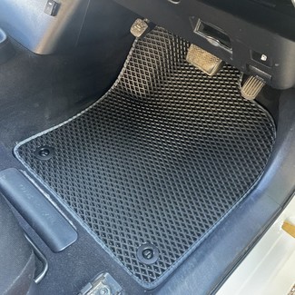 Коврики на Toyota Prius (50) 2015 - 2023 в Кирове