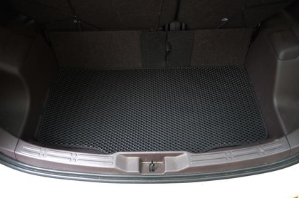 Коврики на Toyota Porte II 2012 - 2020 в Кирове