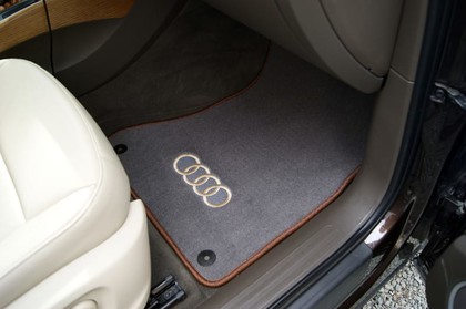 Коврики на Audi Q5 I 2008 - 2017 в Кирове