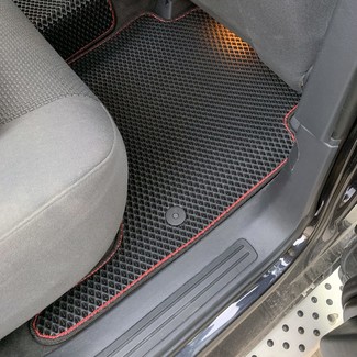 Коврики на Volkswagen Touareg I 2002 - 2010 в Кирове