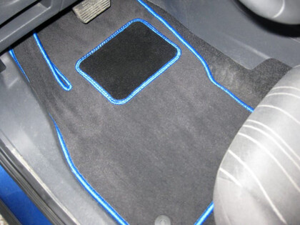 Ворсовые коврики на Opel Corsa D 2006 - 2014 в Кирове Ворсовые коврики на Opel Corsa D 2006 - 2014 в Кирове