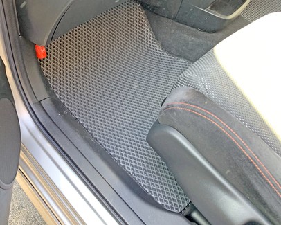 Коврики на Honda Stream II 2006 - 2014 в Кирове
