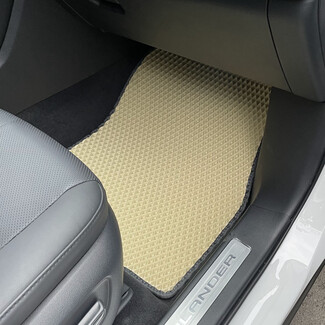 Ворсовые коврики на Toyota Highlander IV 2019 - 2025 в Кирове Ворсовые коврики на Toyota Highlander IV 2019 - 2025 в Кирове