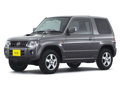Коврики на Nissan Kix 2008 - 2012 в Кирове