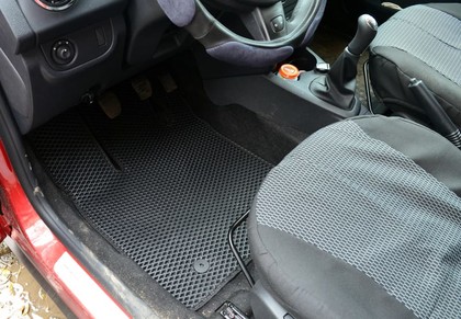 Коврики на Renault Sandero II 2014 - 2025 в Кирове