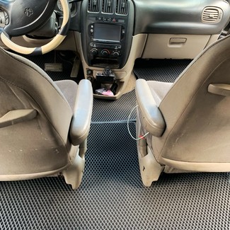 Коврики на Dodge Caravan (RG) 2000 - 2007 в Кирове