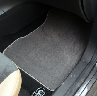 Коврики на Ford Fiesta VI 2008 - 2019 в Кирове