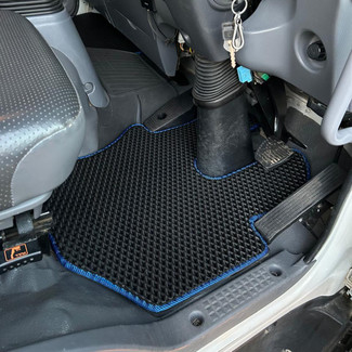 Коврики на Isuzu Forward V узкая кабина 2007 - 2025 в Кирове
