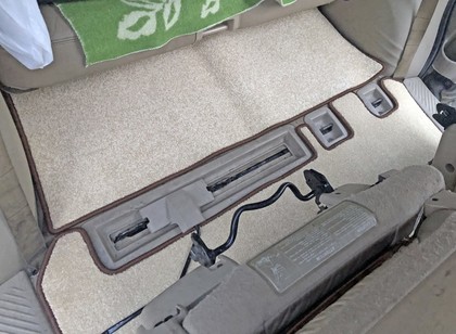 Коврики на Mazda MPV II 1999 - 2006 в Кирове