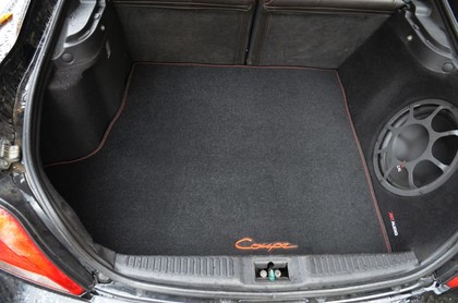 Коврики на Hyundai Tiburon II 2001 - 2009 в Кирове