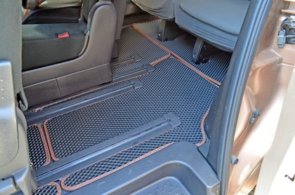 Коврики на Nissan Serena (C26) 2010 - 2016 в Кирове