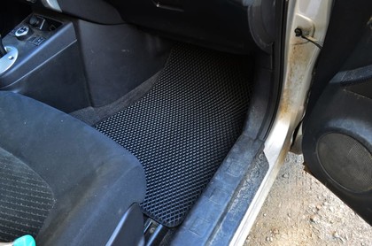 Коврики на Nissan X-Trail II 2007 - 2015 в Кирове