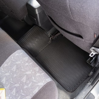 Коврики на Toyota Corolla (E12) 2000 - 2007 в Кирове