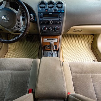Коврики на Nissan Altima (L32) 2006 - 2012 в Кирове