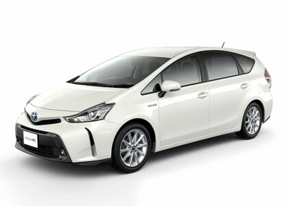 Ворсовые коврики на Toyota Prius Alpha 2011 - 2021 в Кирове