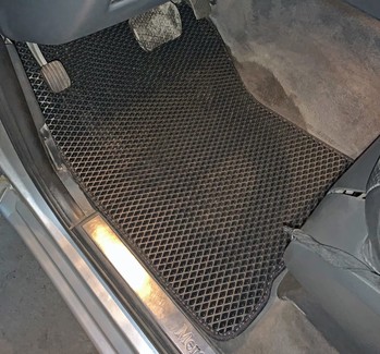 Коврики на Mercedes ML (W163) 1997 - 2005 в Кирове