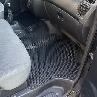 Водительские  коврики  Hyundai Starex 1996&nbsp;-&nbsp;2007 в Кирове