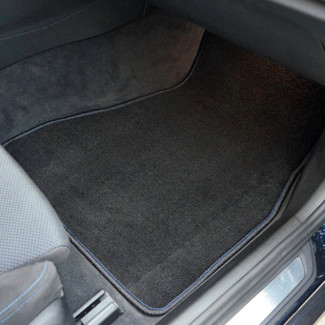 Коврики на BMW 5 (G30/G31) 2016 - 2024 в Кирове