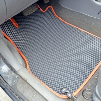 Коврики на Hyundai Accent 1999 - 2012 в Кирове