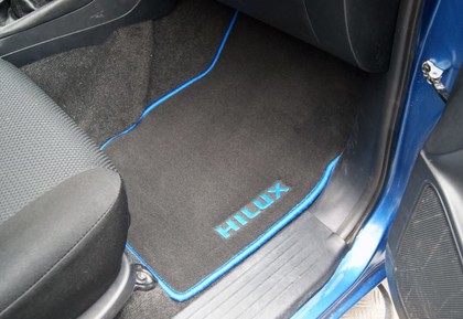 Коврики на Toyota Hilux VII 2008 - 2015 в Кирове