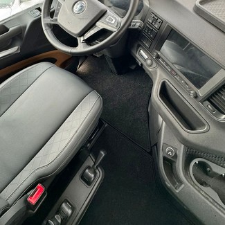 Коврики на Shacman X6000 2022 - 2025 в Кирове