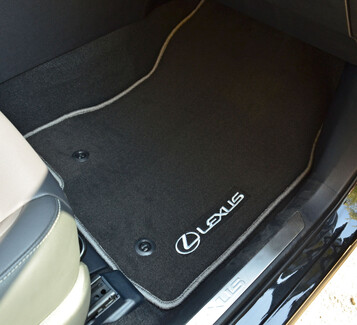 Ворсовые коврики на Lexus NX I 2014 - 2021 в Кирове Ворсовые коврики на Lexus NX I 2014 - 2021 в Кирове