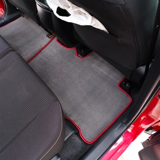 Коврики на Toyota Rav4 IV 2012 - 2019 в Кирове