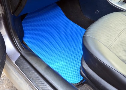 Коврики на Mazda Atenza 2002 - 2007 в Кирове