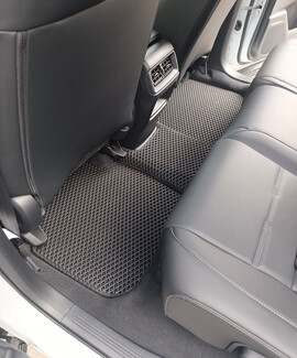 Ворсовые коврики на Honda CR-V VI 2022 - 2026 в Кирове Ворсовые коврики на Honda CR-V VI 2022 - 2026 в Кирове