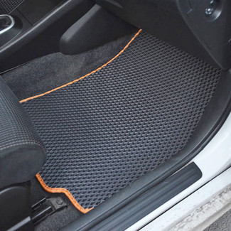 Ворсовые коврики на Nissan Tiida (C11) 2004 - 2014 в Кирове