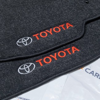Коврики на Toyota Camry (XV70) 2017 - 2024 в Кирове