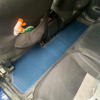 Коврики на Toyota Corolla Verso 2004 - 2010 в Кирове