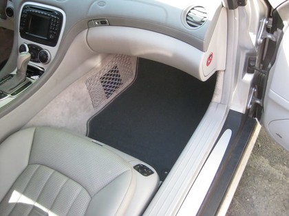 Ворсовые коврики на Mercedes SL (R230) 2001 - 2011 в Кирове