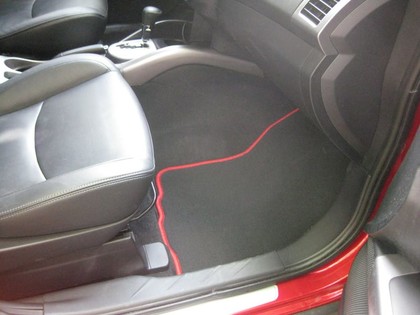 Коврики на Mitsubishi Outlander XL 2005 - 2013 в Кирове