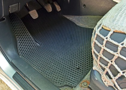 Ворсовые коврики на Toyota Rav4 II 2000 - 2006 в Кирове