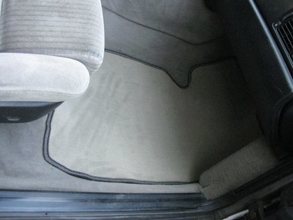 Ворсовые коврики на Audi 100 (C3) 1982 - 1991 в Кирове