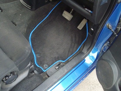 Коврики на Honda Mobilio Spike 2002 - 2008 в Кирове