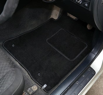 Коврики на Toyota Altezza 1998 - 2005 в Кирове